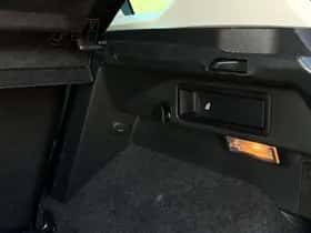 Volkswagen Tiguan (2018) thumbnail 32