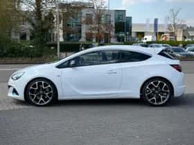 Opel Astra (2015) thumbnail 2
