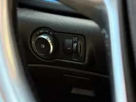 Opel Astra (2015) thumbnail 17