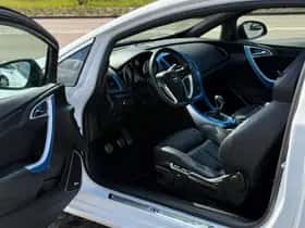 Opel Astra (2015) thumbnail 8