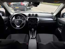 Suzuki Vitara (2023) thumbnail 10