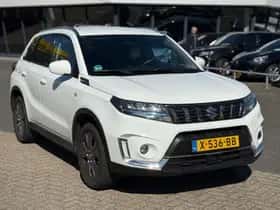 Suzuki Vitara (2022) thumbnail 7