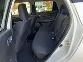 Suzuki Swift (2023) thumbnail 25