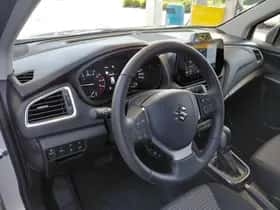 Suzuki S-CROSS (2025) thumbnail 5