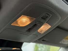 Suzuki S-CROSS (2023) thumbnail 24