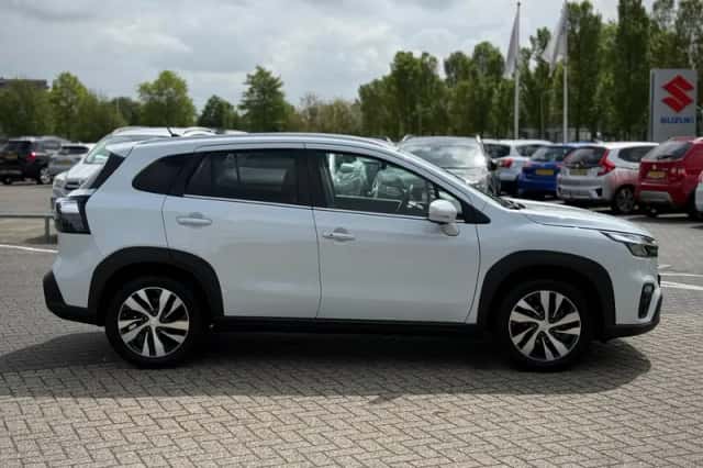 Suzuki S-CROSS (2023) thumbnail 6