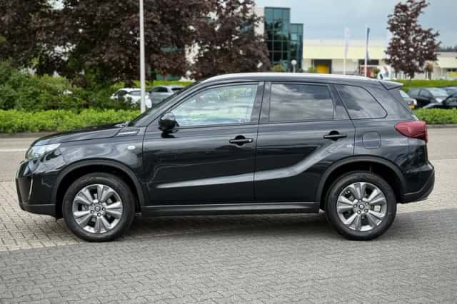 Suzuki Vitara (2025) thumbnail 2