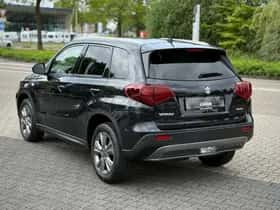 Suzuki Vitara (2025) thumbnail 3
