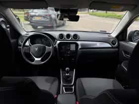 Suzuki Vitara (2025) thumbnail 10