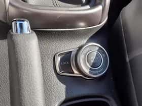 Suzuki S-CROSS (2025) thumbnail 15