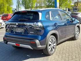 Suzuki S-CROSS (2025) thumbnail 5