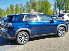 Suzuki S-CROSS (2025) thumbnail 6