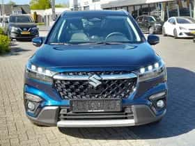 Suzuki S-CROSS (2025) thumbnail 8