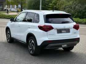 Suzuki Vitara (2025) thumbnail 3