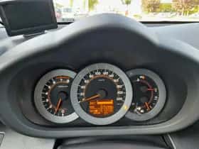Toyota RAV4 (2012) thumbnail 17