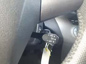 Toyota RAV4 (2012) thumbnail 21