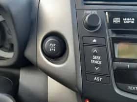 Toyota RAV4 (2012) thumbnail 24