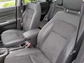 Suzuki Vitara (2022) thumbnail 10