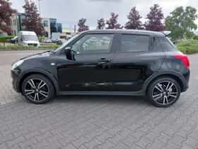 Suzuki Swift (2018) thumbnail 7