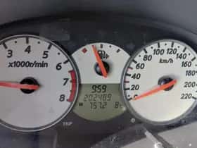 Nissan Micra (2008) thumbnail 13