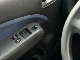 Suzuki SPLASH (2008) thumbnail 14