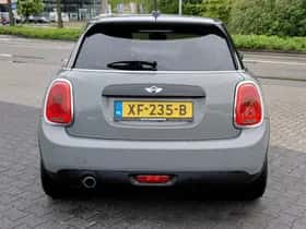 MINI Cooper (2017) thumbnail 23