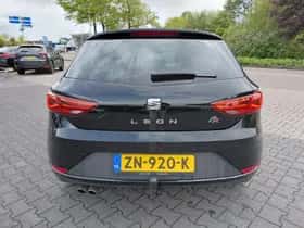 SEAT Leon (2019) thumbnail 8
