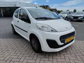 Peugeot 107 (2012)
