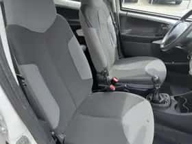 Peugeot 107 (2012) thumbnail 10