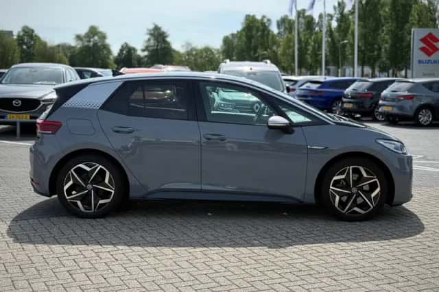 Volkswagen ID.3 (2020) thumbnail 6