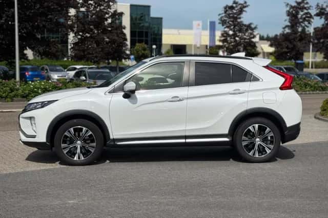 Mitsubishi Eclipse Cross (2018) thumbnail 2