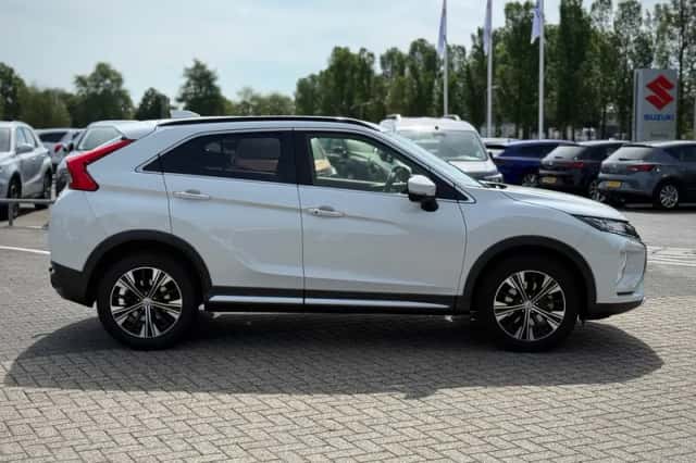 Mitsubishi Eclipse Cross (2018) thumbnail 6