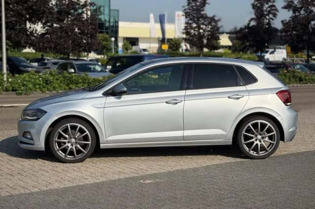 Volkswagen Polo (2020) thumbnail 2