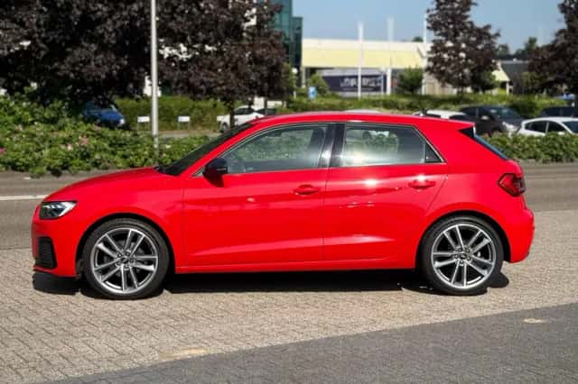 Audi A1 (2020) thumbnail 2