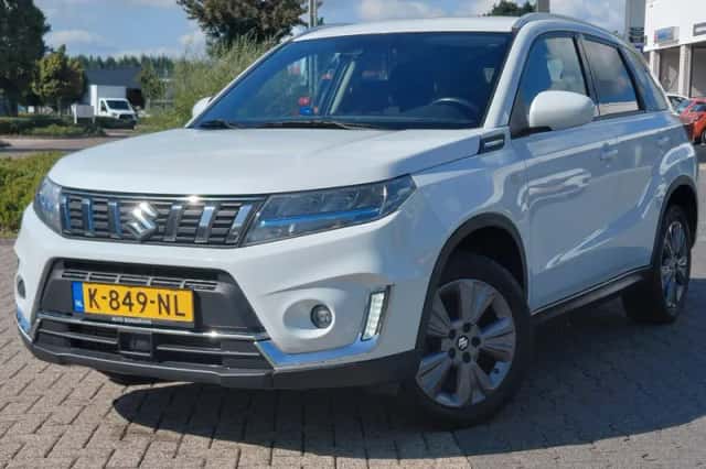 Suzuki Vitara (2020) thumbnail 1