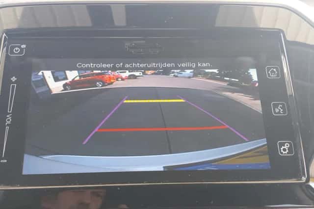 Suzuki Vitara (2020) thumbnail 2