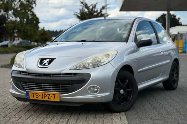 Peugeot 206+ (2009) thumbnail 1