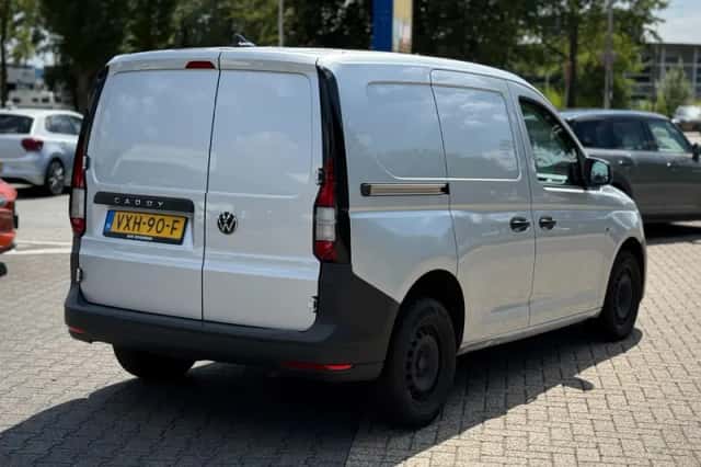Volkswagen Caddy (2023) thumbnail 5