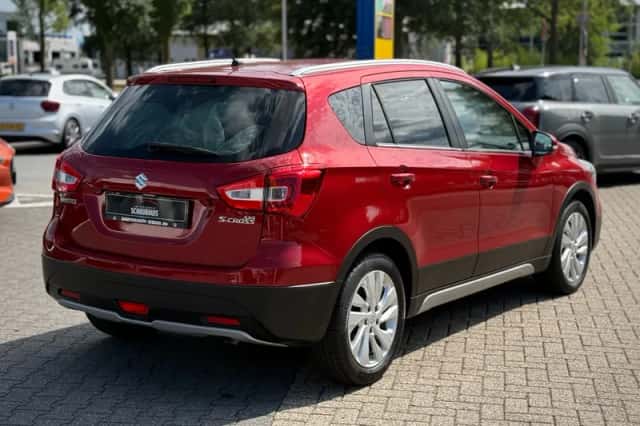 Suzuki SX4 S-Cross (2020) thumbnail 5
