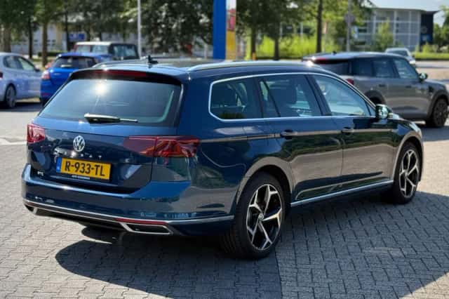 Volkswagen Passat (2020) thumbnail 6