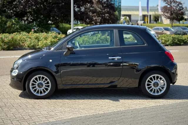 Fiat 500 (2017) thumbnail 2