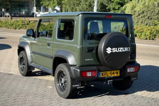 Suzuki JIMNY (2019) thumbnail 3