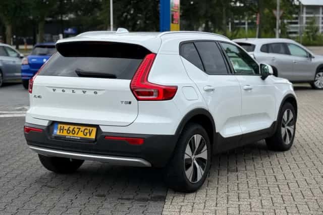 Volvo XC40 (2020) thumbnail 5