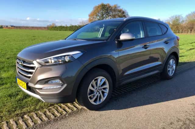 Hyundai Tucson (2018) thumbnail 2