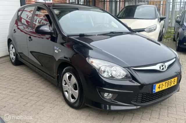 Hyundai i30 (2012) thumbnail 6