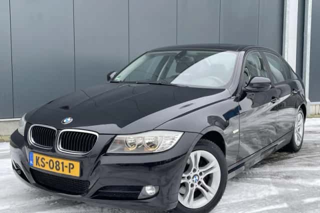 BMW 3-Serie (2009) thumbnail 2