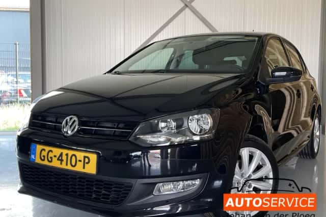 Volkswagen Polo (2011) thumbnail 1