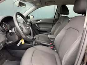 Audi A1 (2018) thumbnail 11