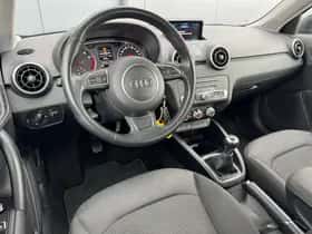 Audi A1 (2018) thumbnail 3