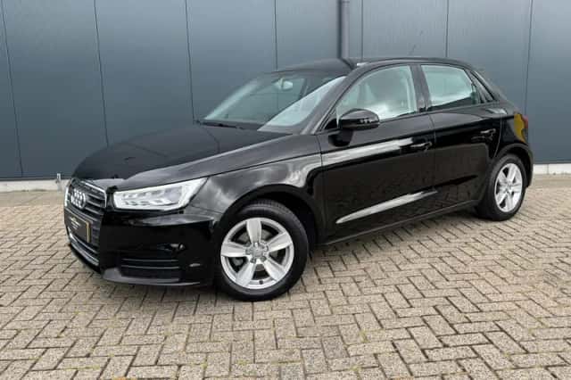 Audi A1 (2018) thumbnail 5